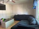 102 9Th Street Ne, Weyburn, SK  - Indoor Photo Showing Living Room 