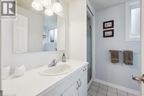4540 20 Sideroad N, Puslinch, ON - Indoor Photo Showing Bathroom