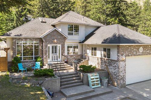 1833 Pratt Road, Kamloops, BC - Outdoor