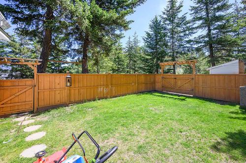1833 Pratt Road, Kamloops, BC - Outdoor With Backyard