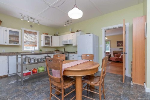 7661 Mays Rd, Duncan, BC 