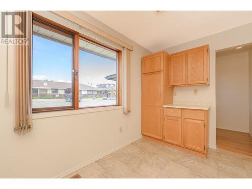 151 8 Avenue Sw Unit# 10, Salmon Arm, BC - Indoor Photo Showing Other Room