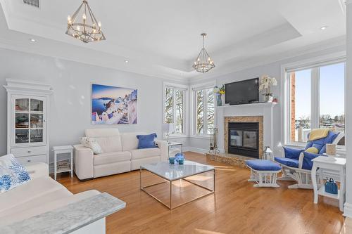 Salon - 1435Z Rue St-Jean-Baptiste, Saint-Roch-De-Richelieu, QC - Indoor Photo Showing Living Room With Fireplace