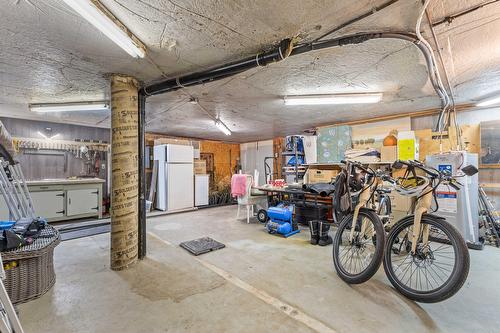 Atelier - 1435Z Rue St-Jean-Baptiste, Saint-Roch-De-Richelieu, QC - Indoor Photo Showing Garage