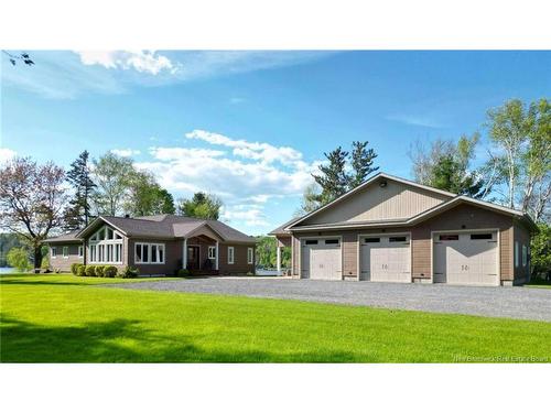 19 Ferris Rd, Red Rapids, NB 