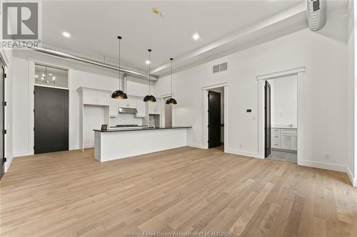 247 Brock Street Unit# 303, Amherstburg, ON - Indoor Photo Showing Kitchen
