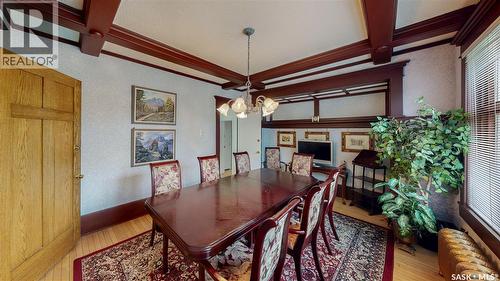 2301 15Th Avenue, Regina, SK - Indoor Photo Showing Dining Room