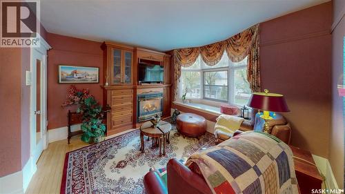 2301 15Th Avenue, Regina, SK - Indoor With Fireplace