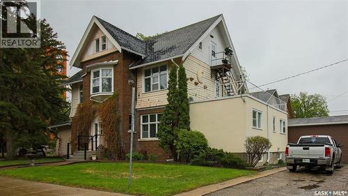 2301 15Th Avenue, Regina, SK - Outdoor With Facade