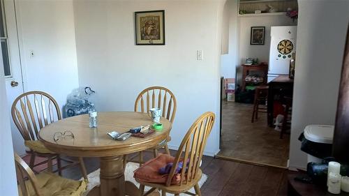 127 Second Avenue E, Benito, MB - Indoor Photo Showing Dining Room