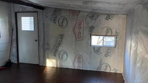 127 Second Avenue E, Benito, MB - Indoor Photo Showing Bathroom