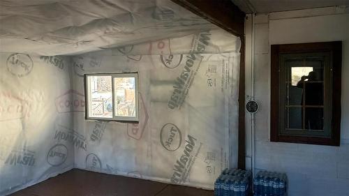 127 Second Avenue E, Benito, MB - Indoor Photo Showing Bathroom