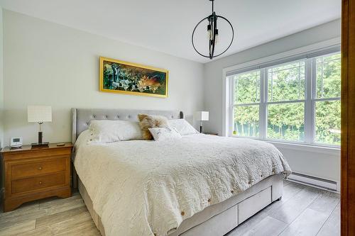 Primary bedroom - 120 Ch. Louis-Dufour, Saint-Sauveur, QC - Indoor Photo Showing Bedroom