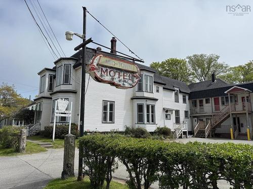 13 Parade Street, Yarmouth, NS 