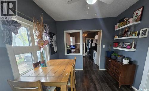 118 9Th Street, Weyburn, SK - Indoor