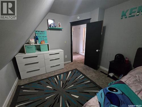 118 9Th Street, Weyburn, SK - Indoor