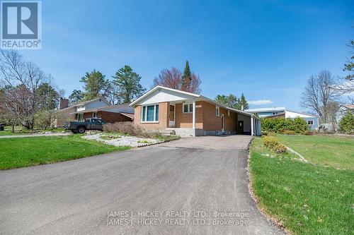 11 HAMMOND COURT  Deep River, ON K0J 1P0