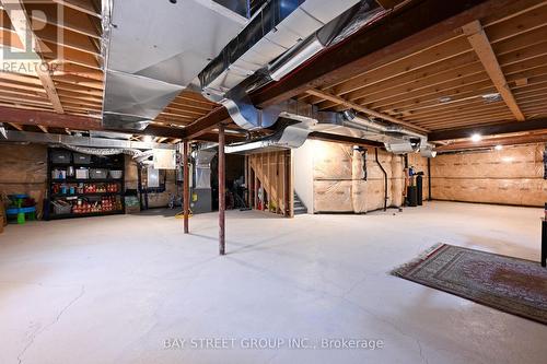 19 Froggy Drive, Thorold, ON - Indoor