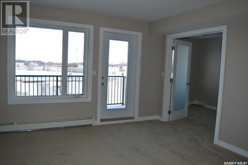403 2141 Larter Road, Estevan, SK - Indoor Photo Showing Other Room