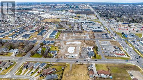 3077 White Oak Road, London South (South W), ON 