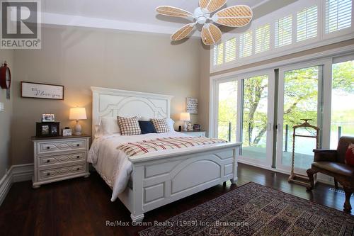 7313 Highway 534 Highway, Parry Sound Remote Area (Restoule), ON - Indoor Photo Showing Bedroom