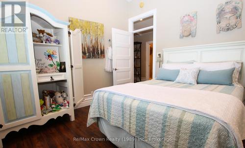 7313 Highway 534 Highway, Parry Sound Remote Area (Restoule), ON - Indoor Photo Showing Bedroom