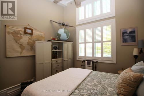 7313 Highway 534 Highway, Parry Sound Remote Area (Restoule), ON - Indoor Photo Showing Bedroom