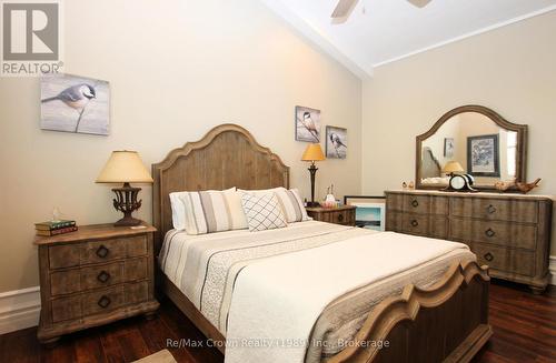 7313 Highway 534 Highway, Parry Sound Remote Area (Restoule), ON - Indoor Photo Showing Bedroom