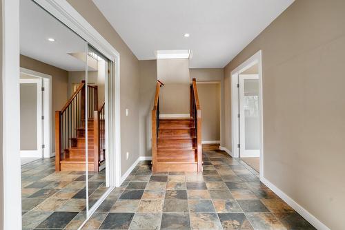 220 West Bench Drive, Penticton, BC - Indoor Photo Showing Other Room