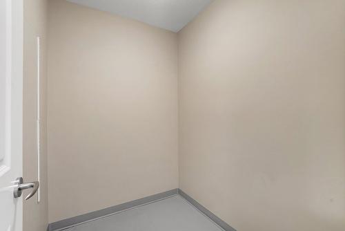 220 West Bench Drive, Penticton, BC - Indoor Photo Showing Other Room
