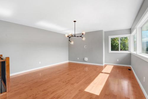 220 West Bench Drive, Penticton, BC - Indoor Photo Showing Other Room