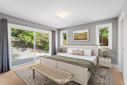 220 West Bench Drive, Penticton, BC - Indoor Photo Showing Bedroom