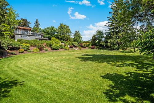 220 West Bench Drive, Penticton, BC - Outdoor