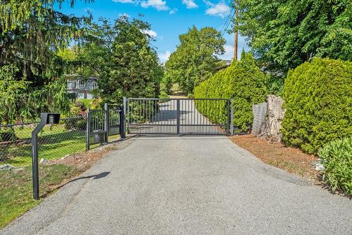 220 West Bench Drive, Penticton, BC - Outdoor