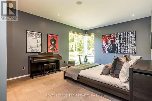 14 Kanata Rockeries Private, Ottawa, ON - Indoor Photo Showing Bedroom