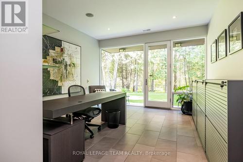 14 Kanata Rockeries Private, Ottawa, ON - Indoor