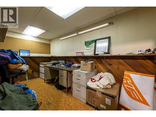 1615 Campbell Road, Golden, BC - Indoor