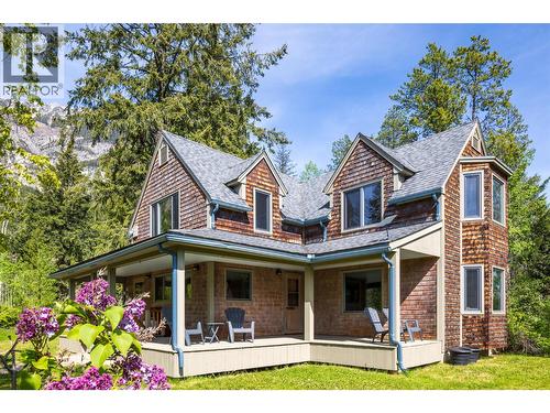 1615 Campbell Road, Golden, BC - Outdoor With Deck Patio Veranda