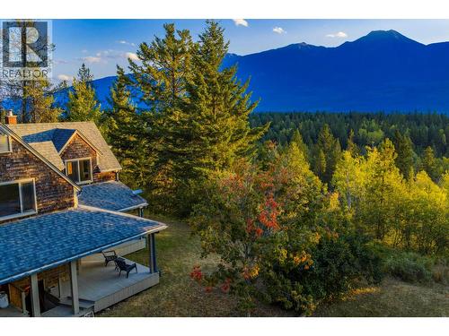 1615 Campbell Road  Golden, BC V0A 1H7