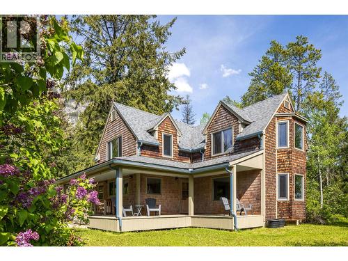 1615 Campbell Road, Golden, BC - Outdoor With Deck Patio Veranda