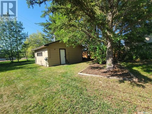 16 4Th Avenue E, Neilburg, SK - Outdoor