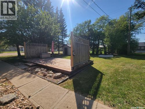16 4Th Avenue E, Neilburg, SK - Outdoor