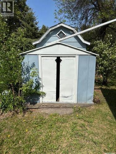 150 Shevchenko Crescent, Canora, SK - Outdoor