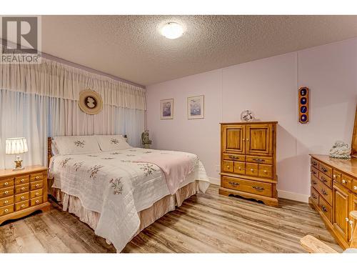 primary bedroom - 1600 43 Avenue Unit# 25, Vernon, BC 