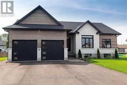 370 MURPHY ROAD  Petawawa, ON K8H 2W8