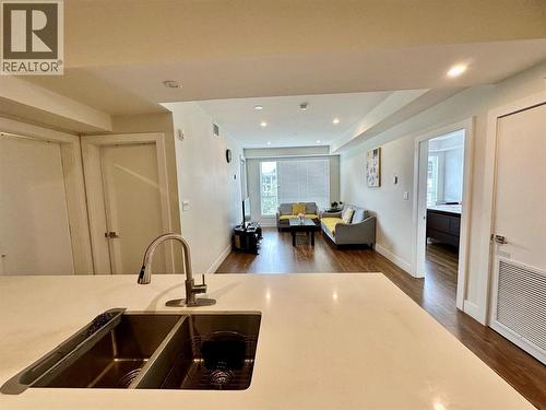 1925 Enterprise Way Unit# 305, Kelowna, BC - Indoor Photo Showing Kitchen