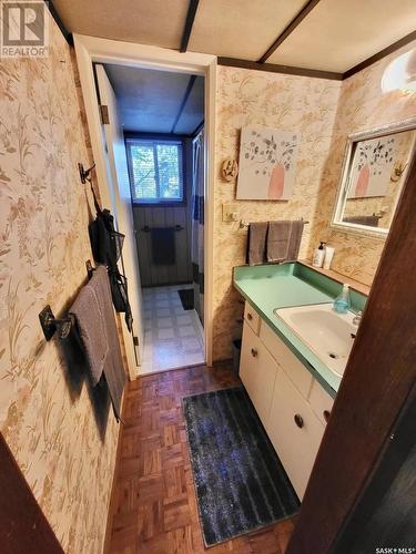 1 Lakeshore Place, Echo Bay, SK - Indoor