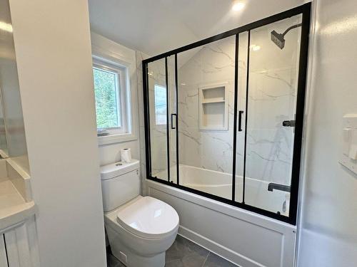 77 Brompton Road, Red Rock, ON - Indoor Photo Showing Bathroom