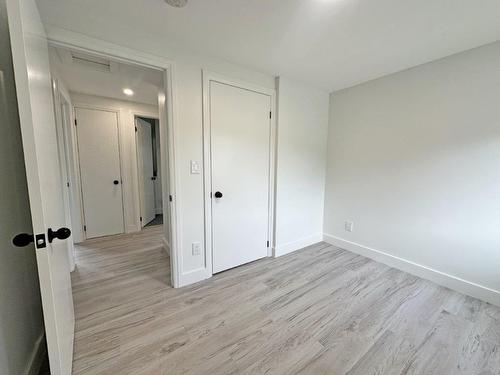 77 Brompton Road, Red Rock, ON - Indoor Photo Showing Other Room