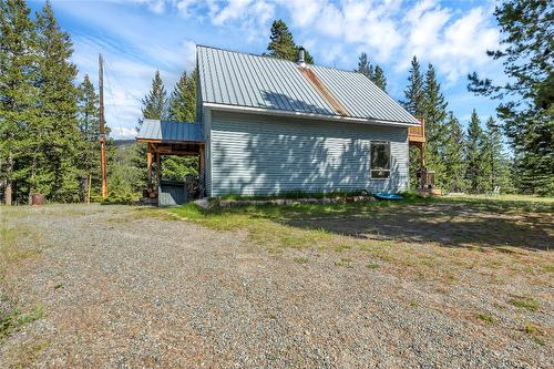 2556 Princeton Summerland Road, Princeton, BC - Outdoor